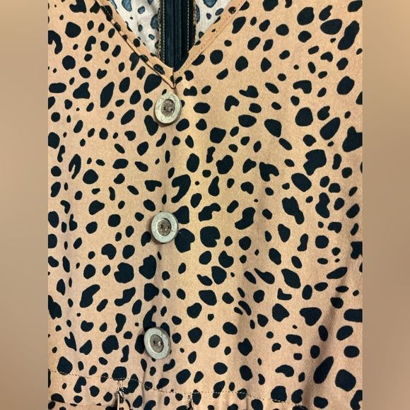 SHEIN leopard print Romper - Picture 2 of 7